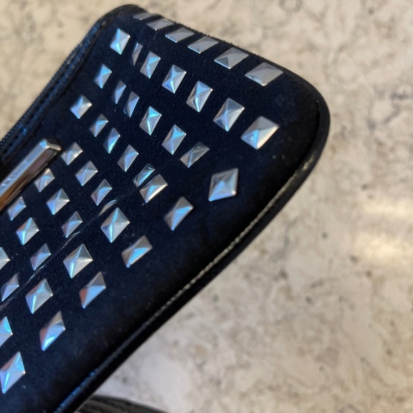 Nine West small wristlet Black - Picture 9 of 9